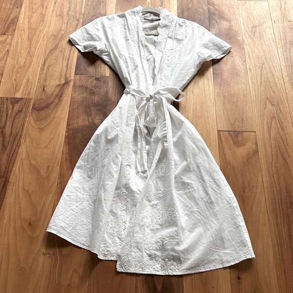 Mizuiro-ind Japanese Boutique Designer Eyelet Wrap Dress - Picture 5 of 9